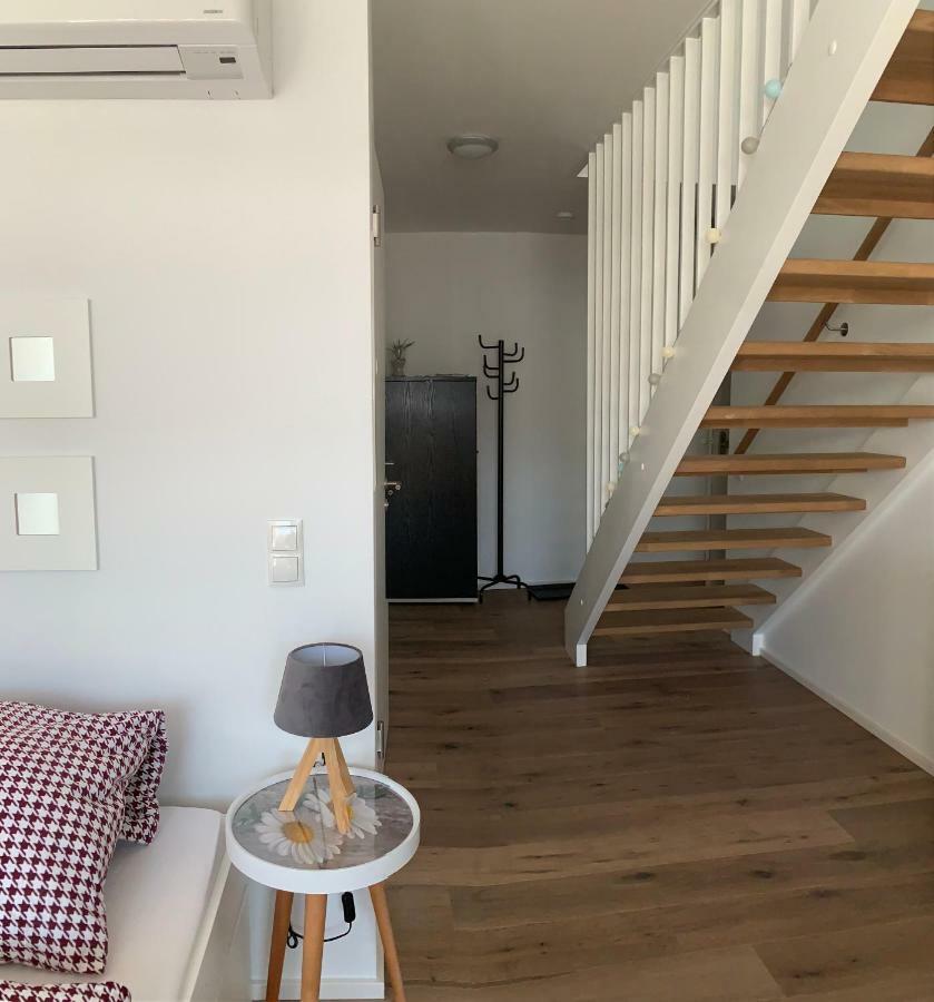 וינה Double Floor Apartment מראה חיצוני תמונה